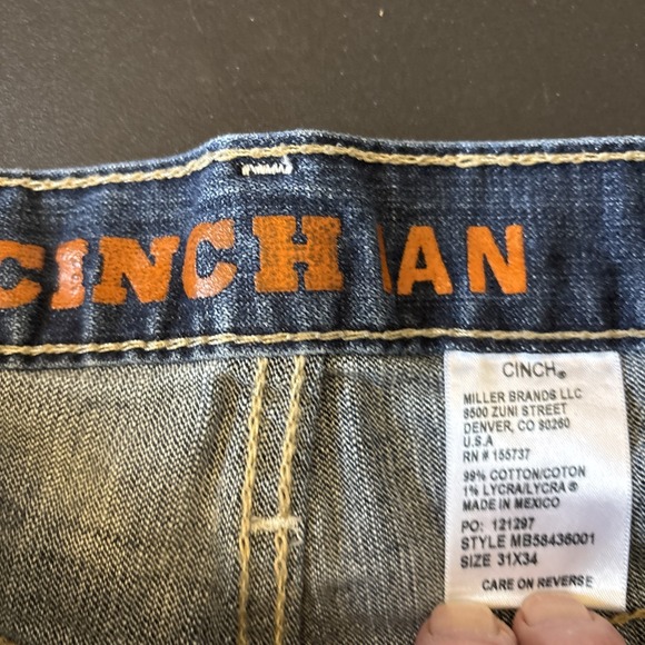 Cinch Men's Ian White Label Relaxed Fit 31 Distressed Med Wash 32x28 hemmed - Picture 5 of 10